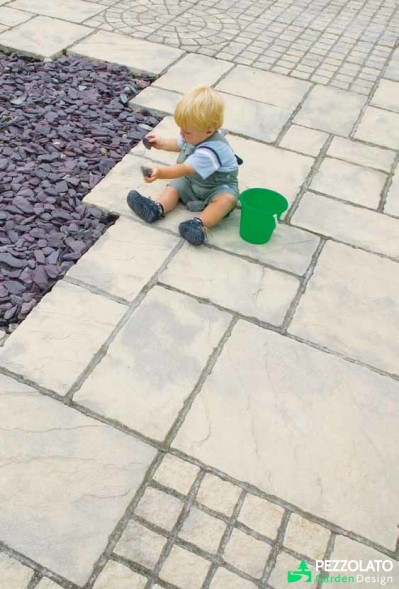 cathedral-paving-bowlandstone.jpg